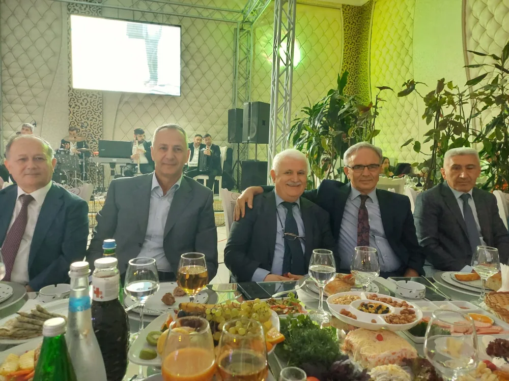 Şəmistan Əlizamanlının oğlunun toyundan - Fotolar