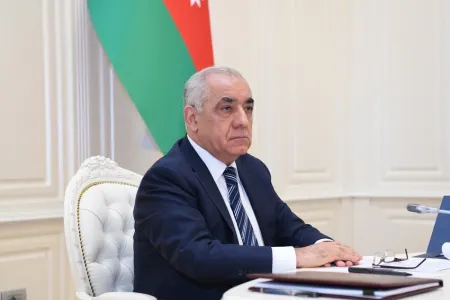 Əli Əsədov Moldovanın Baş naziri ilə görüşdü