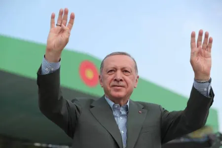 Ərdoğan Qazaxıstana səfərə gedib - Putinlə də görüşəcək