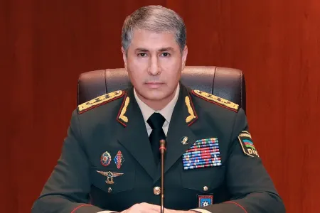 Nazir rəisi işdən çıxarıb aşağı vəzifəyə təyin etdi