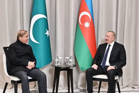 İlham Əliyev Pakistanın Baş naziri ilə görüşdü