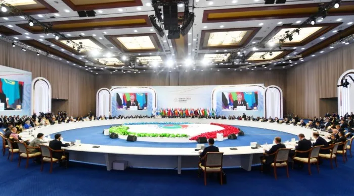 Prezident AQFET-in VI Zirvə Toplantısında iştirak edir - YENİLƏNİB