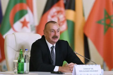 Prezident: “Mövqelərimizi dəqiqləşdirməyə həmişə ehtiyac var”