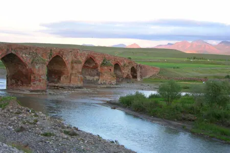 İran Araz çayı üzərində üzən körpü quraşdıracaq