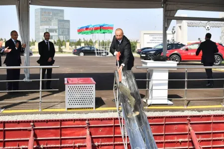 Prezident Qubadlıda Elektrik Şəbəkəsi Mərkəzinin təməlini qoydu