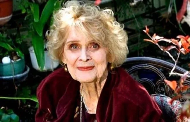 "Titanik"dəki yaşlı qadın cavanlıqda BELƏ OLUB - Cek onu görsə, Rouza tərəfə baxmazdı - FOTO