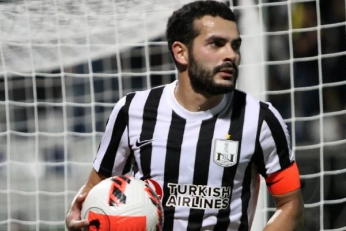 Emin Mahmudov əcnəbi kluba keçə bilər