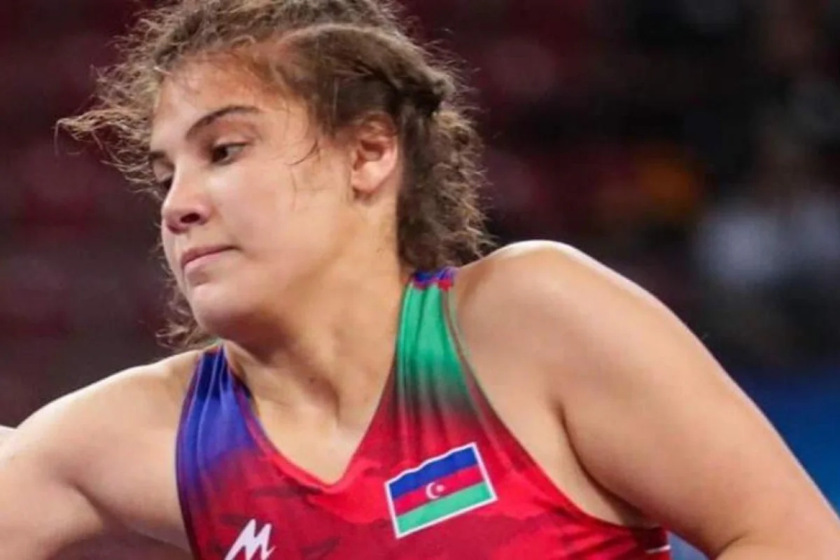 Qadın güləşçimiz finala yüksəldi