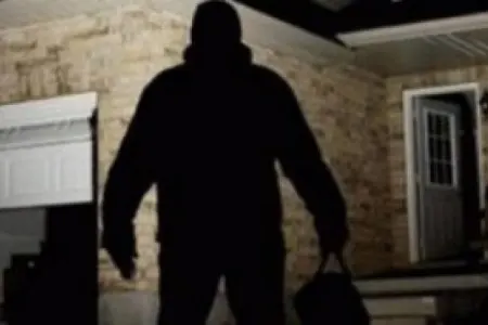 Evə basqın etdilər, amma heç nə aparmadılar - Bakıda qəribə cinayət