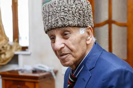 Dədə Süleyman evini bu məşhura bağışladı - Xanəndənin hər kəsi ŞOKA SALAN VƏSİYYƏTİ – Qızı AÇIQLADI / FOTO