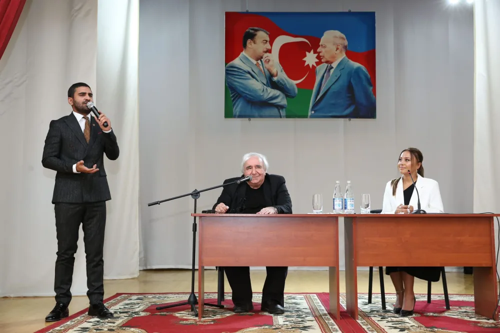 Ramiz Rövşənlə görüş keçirildi