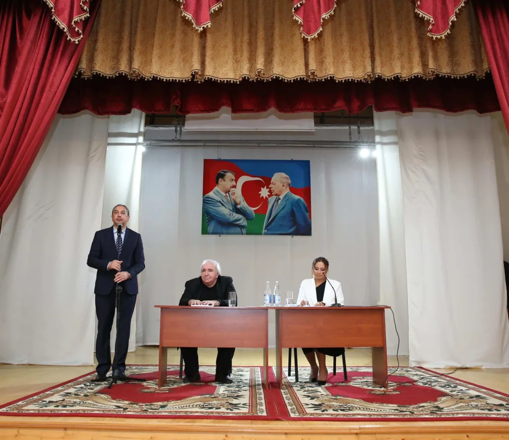 Ramiz Rövşənlə görüş keçirildi