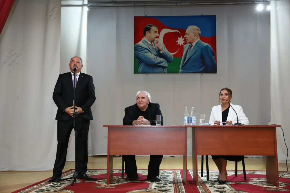 Ramiz Rövşənlə görüş keçirildi