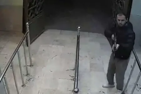 İrandakı insanları güllələyən terrorçu belə tutuldu - VİDEO
