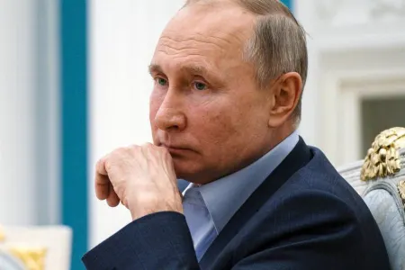 Putin: "Biz İrəvanı sülhə məcbur edə bilmərik"