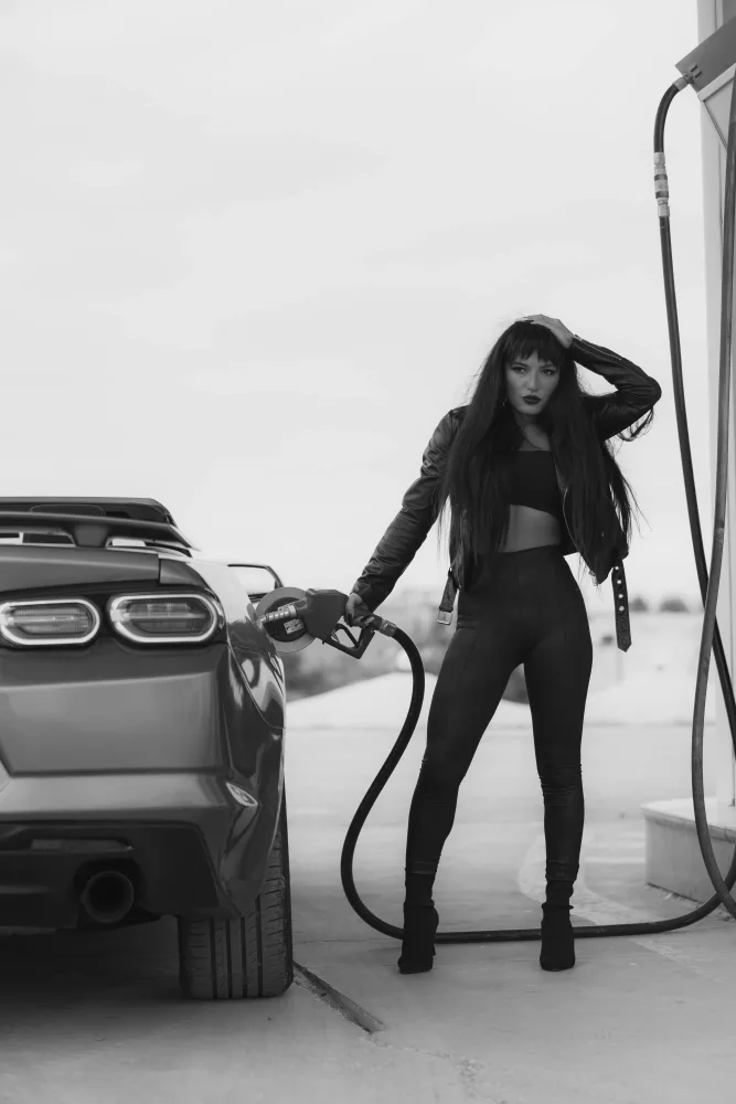 Qarşılıqsız sevgi, əzab və xəyanət... - VİDEO