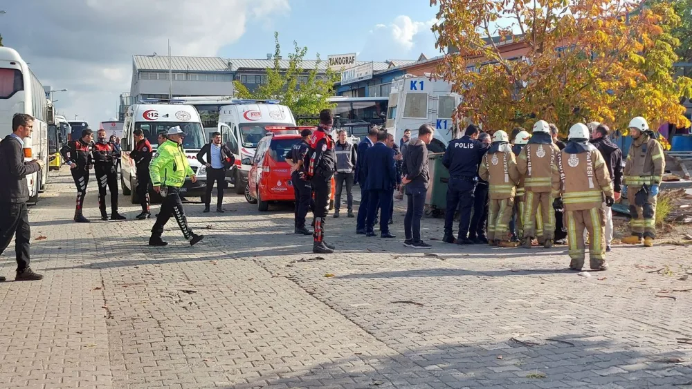 İstanbulda partlayış - Ölən və yaralananlar var