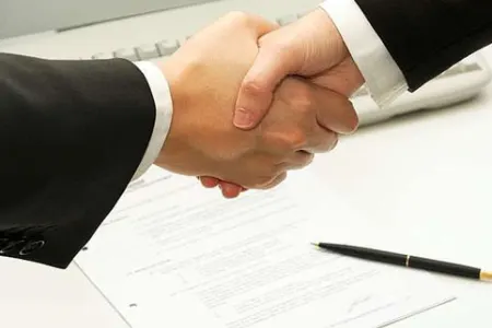 Vaşinqton, yoxsa Moskva variantı? – - Bakıya hansı sülh sazişi sərf edir...