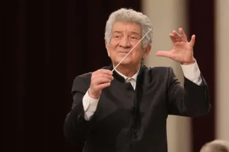 Rauf Abdullayev “Əmək” ordeni ilə təltif edilib