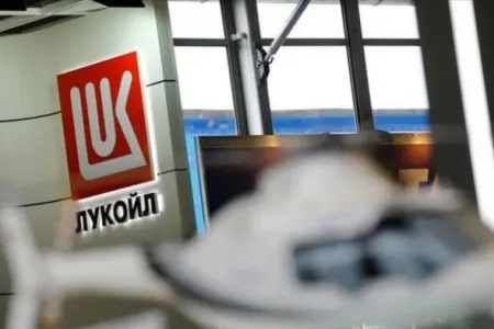 “Lukoyl” Xəzərin Azərbaycan şelfində yeni neft-qaz layihələrində iştirak etmək istəyir