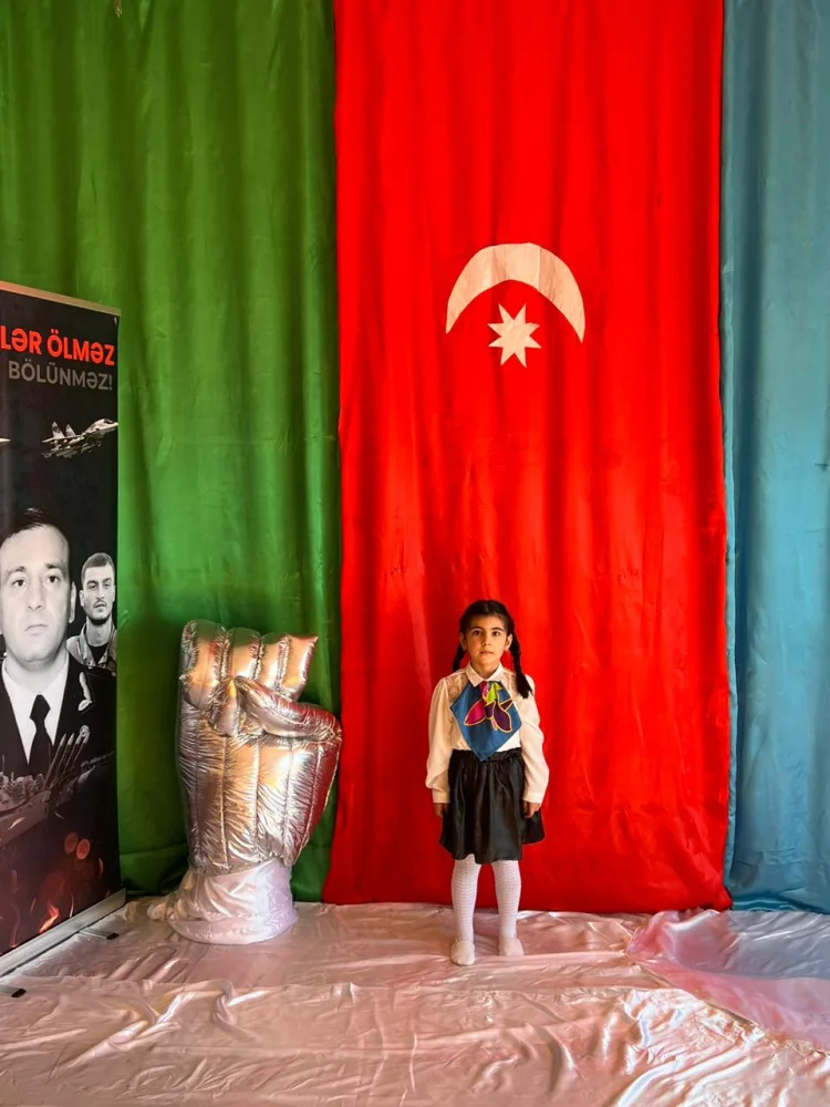 Zəfər bayramı uşaqların gözündə