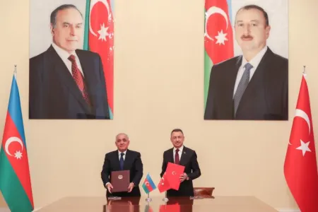 Azərbaycan və Türkiyə arasında sənədlər imzalandı