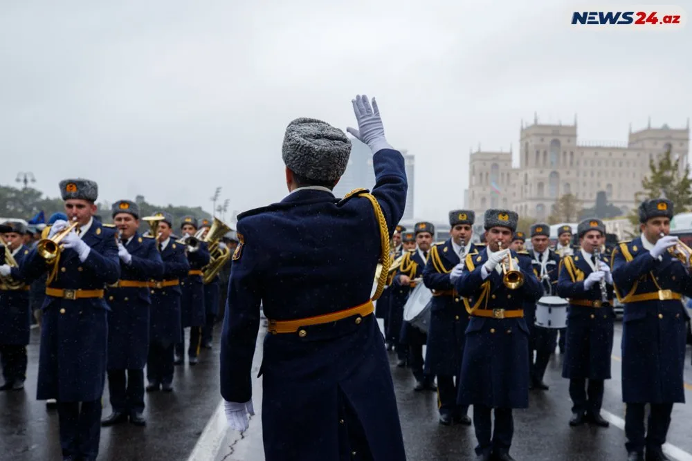 Zəfər Günündə Bakıdan - FOTOREPORTAJ