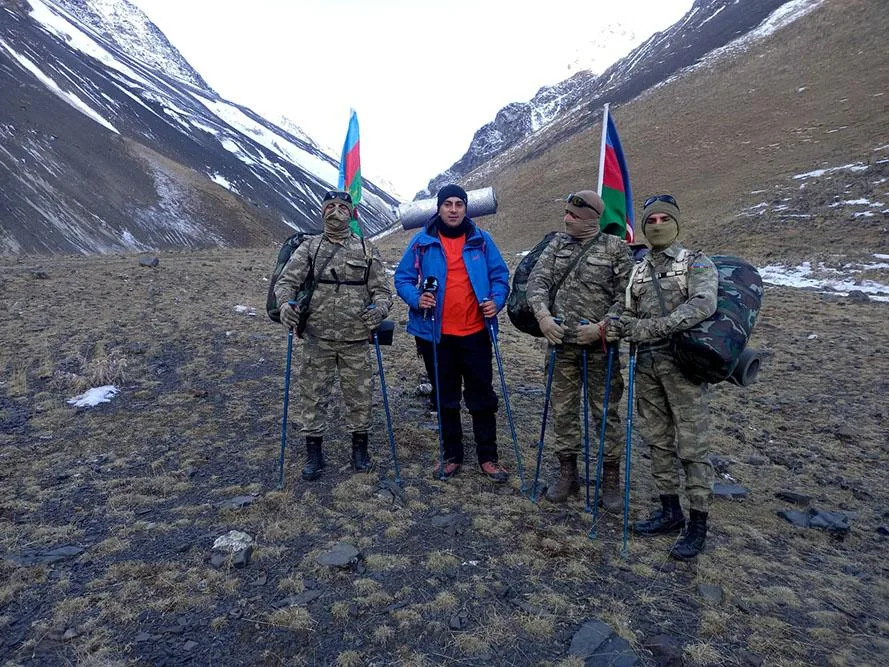 Kursantlar “Zəfər zirvəsi”nə qalxıblar