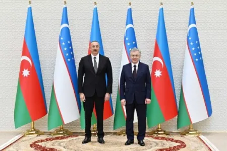 Azərbaycan və Özbəkistan prezidentlərinin görüşü keçirilir