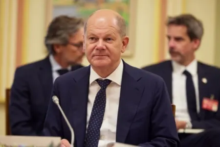 Olaf Şolts: İrana qarşı yeni sanksiyalar tətbiq ediləcək