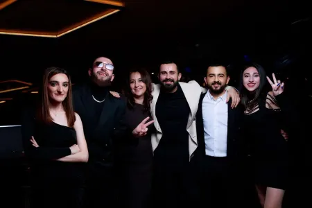 Olay.az bir yaşını belə qeyd etdi - -FOTOLAR