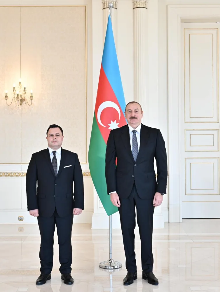 İlham Əliyev Aleksandr Esaulenkonun etimadnaməsini qəbul etdi - YENİLƏNİB