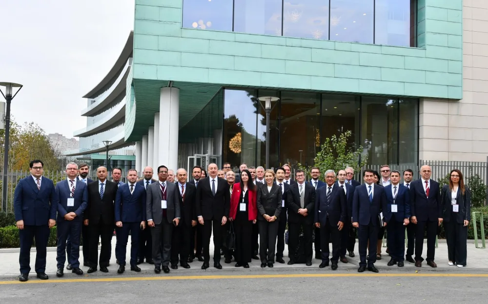 Prezident İlham Əliyev konfransda iştirak edib - YENİLƏNİB