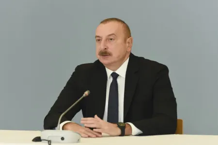 İlham Əliyev: Azərbaycanın hərbi gücü artır
