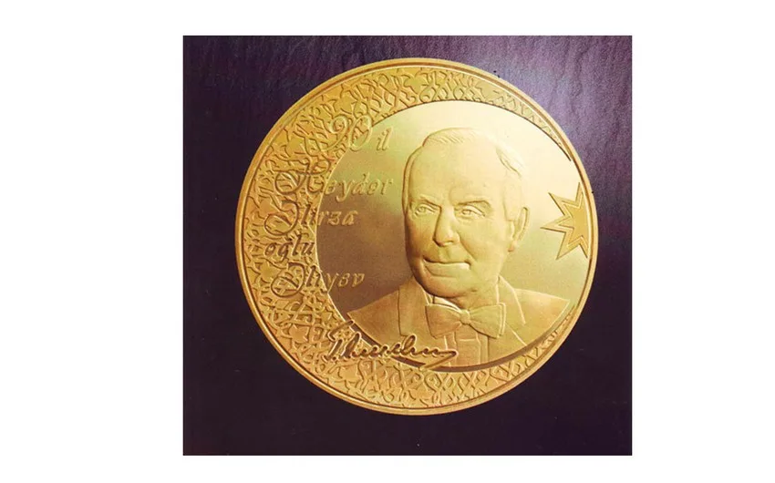 Heydər Əliyevin 100 illik yubileyinə həsr olunmuş qızıl sikkələr hazırlanacaq - FOTO