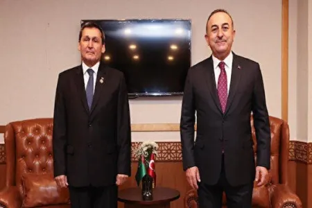 Çavuşoğlu Maredovla üçtərəfli görüşü müzakirə etdi