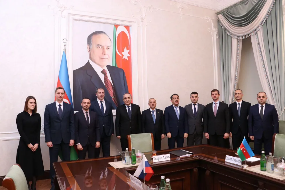 Kamran Əliyev Rusiya Baş Prokurorluğunun rəsmilərilə görüşdü