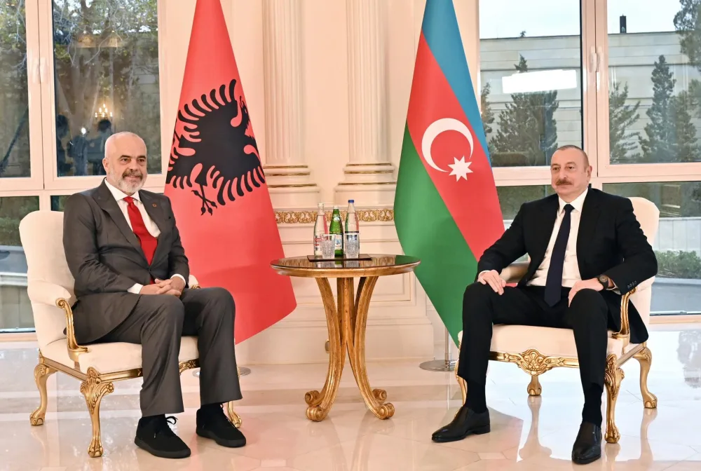 İlham Əliyevin Edi Rama ilə təkbətək görüşü oldu - YENİLƏNİB