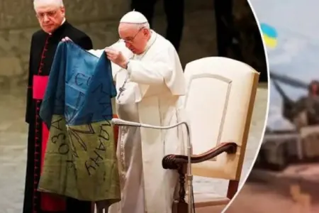 Ukraynalılardan danışan Roma Papası ağladı - VİDEO