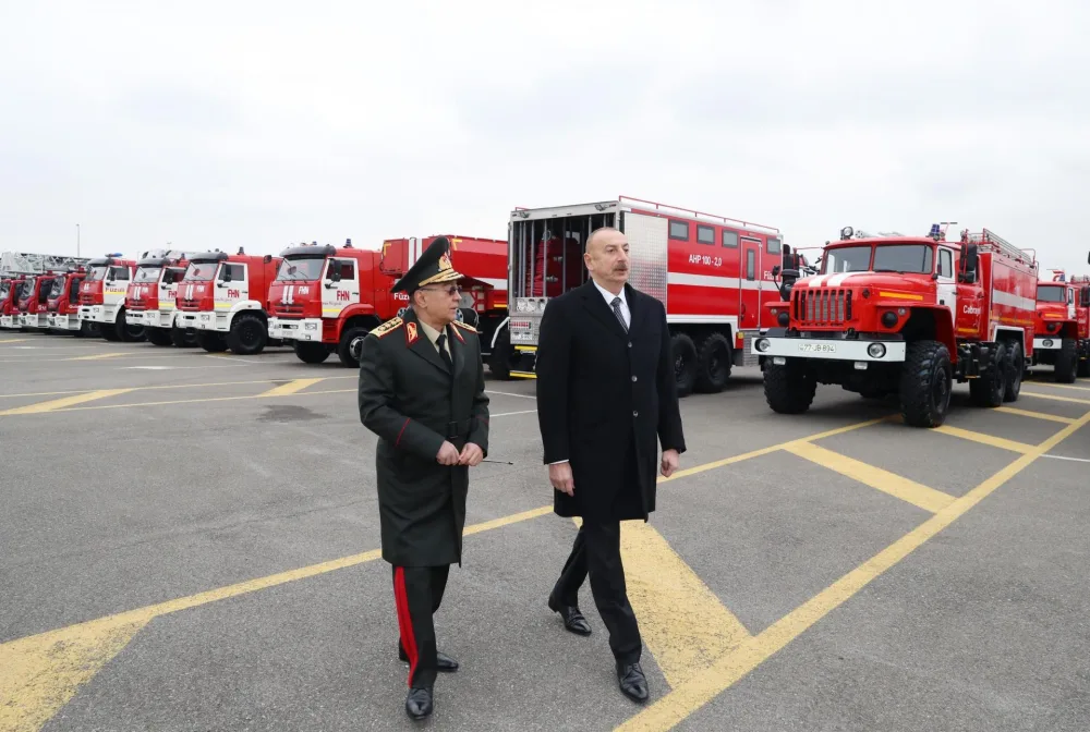 İlham Əliyev yeni alınmış xüsusi təyinatlı texnikalarla tanış oldu - YENİLƏNİB