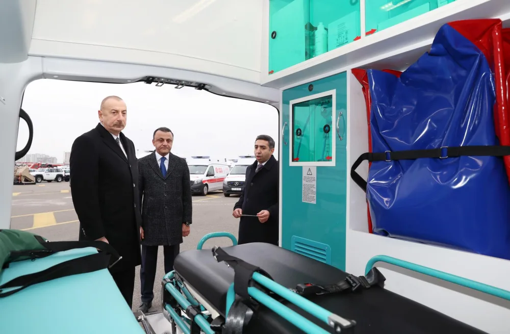 İlham Əliyev yeni alınmış xüsusi təyinatlı texnikalarla tanış oldu - YENİLƏNİB