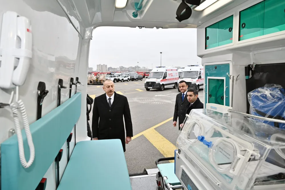 İlham Əliyev yeni alınmış xüsusi təyinatlı texnikalarla tanış oldu - YENİLƏNİB