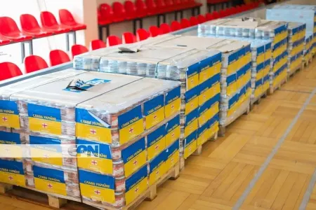 Gürcüstan Ukraynaya 564 min dollar dəyərində humanitar yardım göndərib