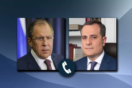 Azərbaycan və Rusiya XİN rəhbərləri Laçın-Xankəndi yolundakı vəziyyəti - MÜZAKİRƏ ETDİ