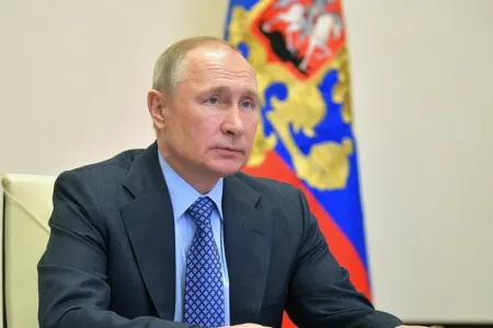 Putin: "Rusiya Ukraynadakı münaqişəyə son qoymağa çalışacaq"