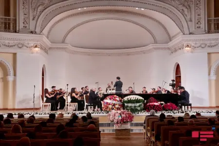 Fərhad Bədəlbəylinin 75 illik yubileyi münasibətilə konsert keçirildi - FOTO