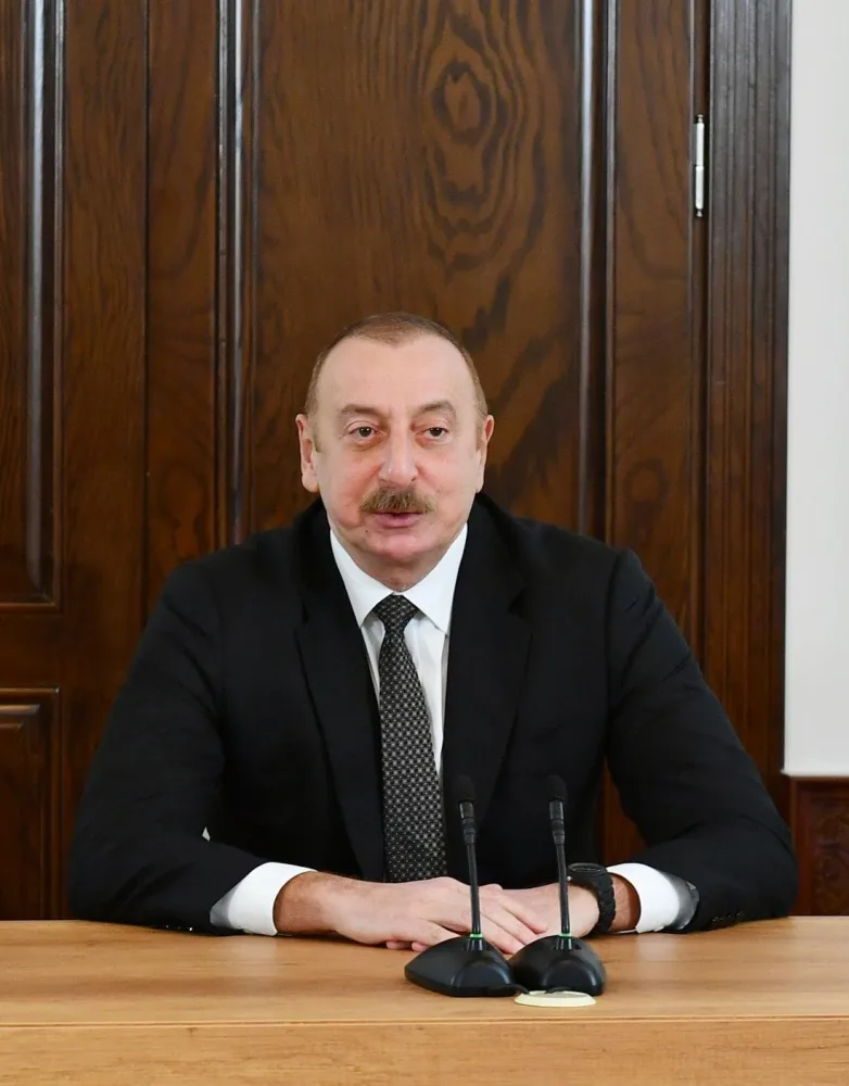 İlham Əliyev Qərbi Azərbaycan İcmasının binasında- FOTOLAR- - YENİLƏNDİ