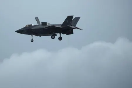İsrail F-35 döyüş təyyarələri ilə bağlı araşdırmalara başladı