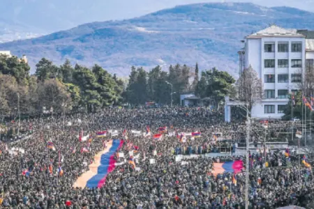 Ermənilər Xankəndidə etiraz aksiyası keçirir