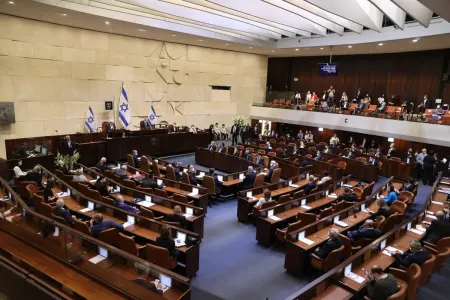 Knesset Netanyahunun hökumətinə etimad göstərdi